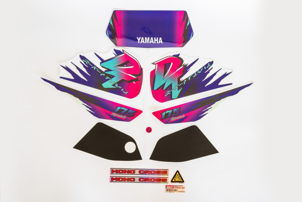 Yamaha DT 175 Holographic - Super Trail Japanese Writing Decal Kit 1985 - 2005 - Image 2